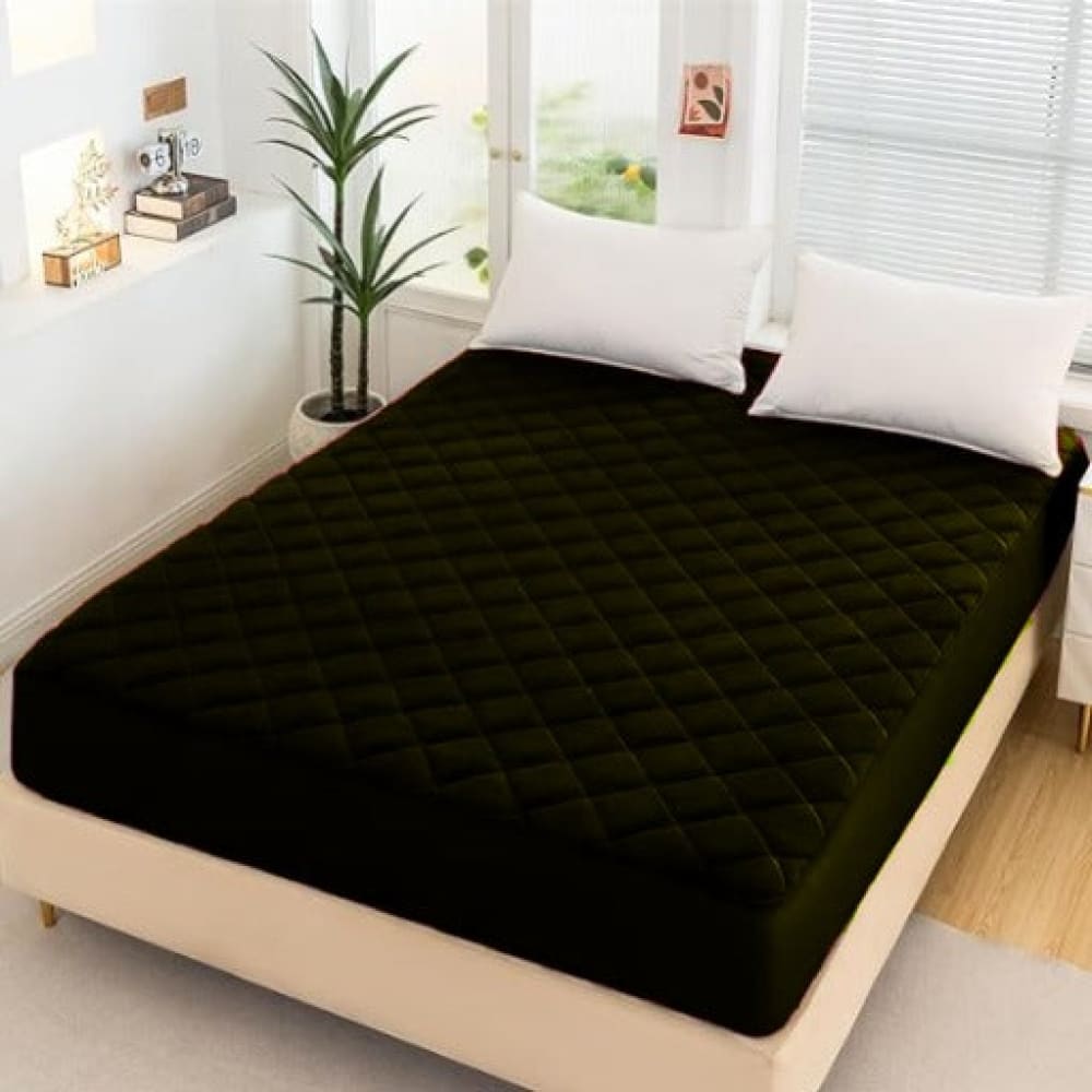 Cotton Quilted Water Proof Mattriss Protector﹙ Black Color ﹚ Mattress Protectors
