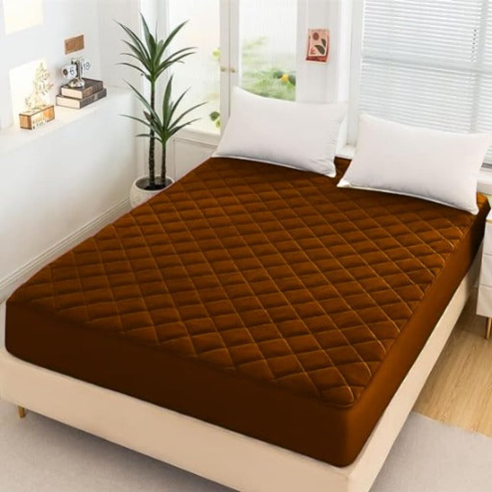 Cotton Quilted Water Proof Mattriss Protector﹙ Maroon Color ﹚ Mattress Protectors